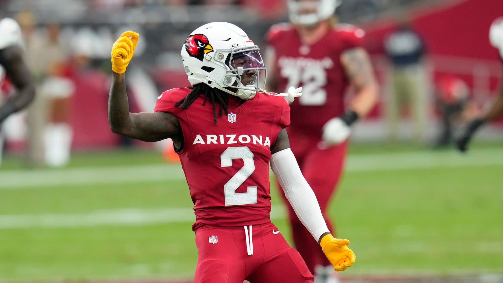 Report: Chiefs sign WR Marquise Brown